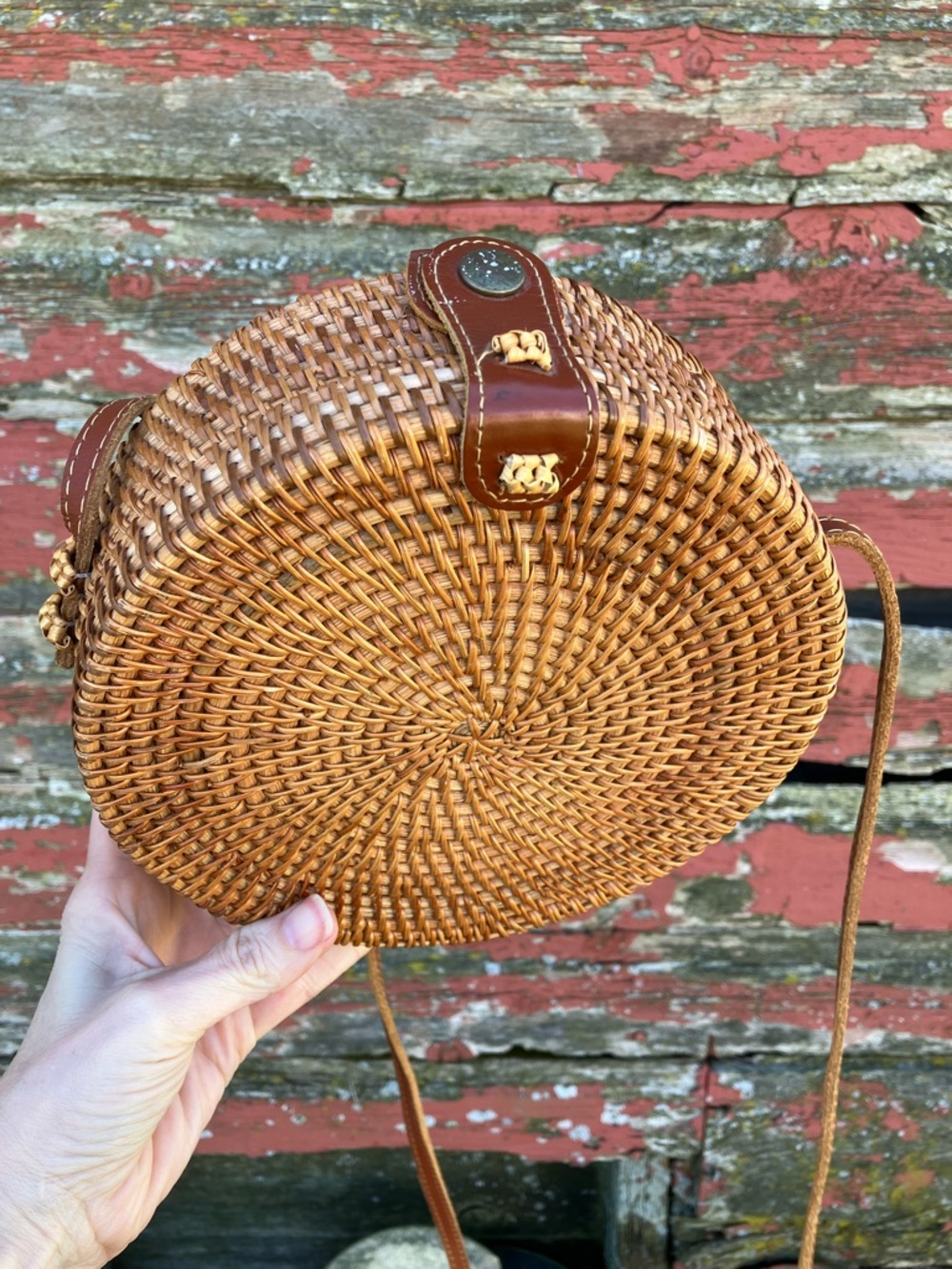 Anthropologie Summer Woven Round Rattan Crossbody Bag w/ Leather Straps - Picture 7 of 14